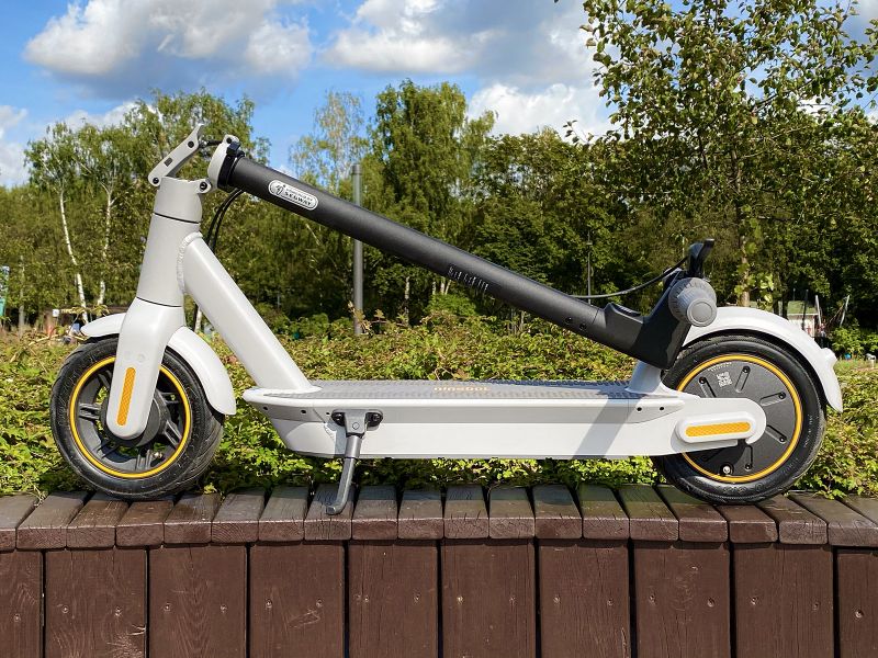 Электросамокат Ninebot KickScooter MAX G30LP Электросамокат Ninebot KickScooter MAX G30LP